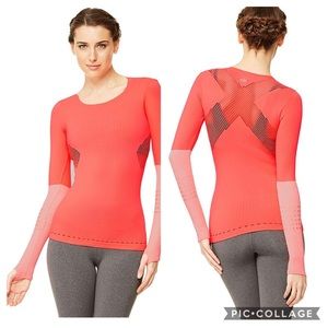 ALO Yoga Exhale Long Sleeve Seamless Top Volcano S